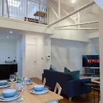Centre Penthouse *