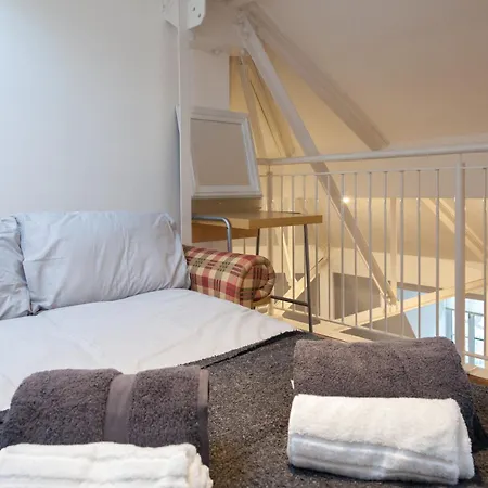 Centre Penthouse شقة ليدز