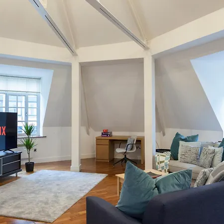 Centre Penthouse Leeds (West Yorkshire)