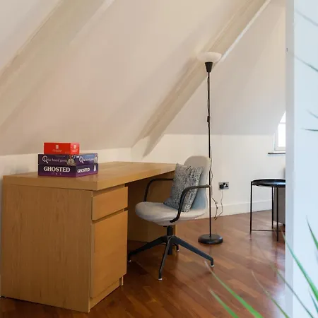 Centre Penthouse Apartment