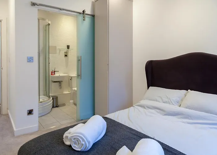 Апартаменти Centre Penthouse Лідс