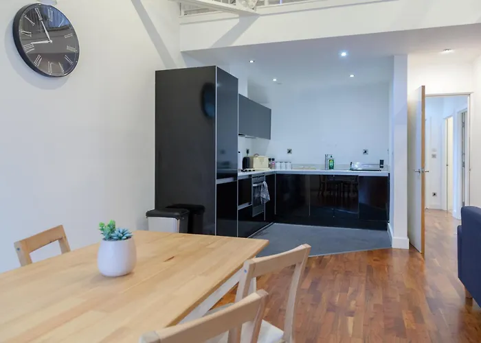 Centre Penthouse * Leeds (West Yorkshire)